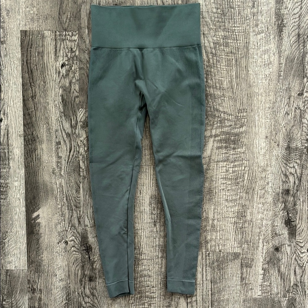 SET Active Leggings ✧ Green ✧ Size S